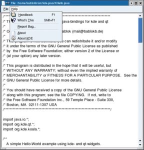 Abbildung 1: Der KHello-Editor bearbeitet »KHello.java«.