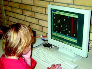 Abbildung 2: Im Kindergarten tobte sich der Nachwuchs der Besucher an Linux-Rechnern aus.