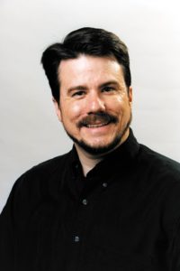 Abbildung 2: Ian Murdock, der Vater des Debian-Projekts. Er ist außerdem Mitbegründer von Linux International, SPI und der Open-Source-Initiative.