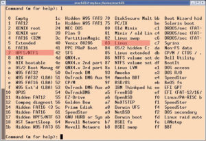 Abbildung 4: Das Kommando »l« im Programm »fdisk« gibt alle bekannten Partitionstypen aus. Das im Artikel vorgestellte Backupskript fasst nur die hier rot hinterlegten Typen an.