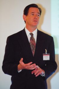 Abbildung 4: Barton Robinson von Velocity-Software: "Mainframe-Konsolidierung spart Personalkosten und verbessert die Auslastung der Ressourcen."