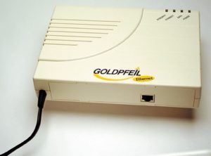 Abbildung 5: Das Elcon Goldpfeil P-LAN stört auf dem 40-Meter-Amateurfunkband und ist mit 140 Euro das teuerste Powerline-Gerät im Test.
