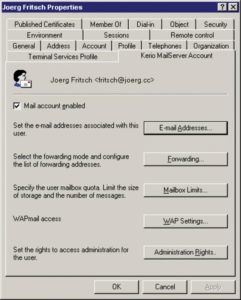 Abbildung 5: Die Integration in Active Directory hat Kerio gut gelöst. Es gibt ein zusätzliches Tab bei jedem User, in dem der Admin die E-Mail konfiguriert.