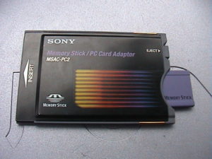 Der Memory Stick zum PC-Card-Adapter von Sony.