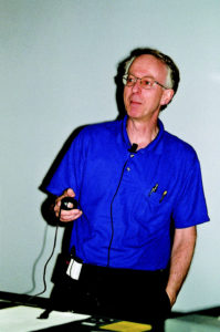 Abbildung 4: Philip Hazel von der Universität Cambridge stellt die Version 4 seines Mailservers Exim vor.