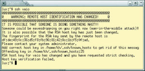 Abbildung 5: Wenn der SSH-Client feststellt, dass sich der Public Key des Servers geändert hat, muss er von einem Man-in-the-Middle-Angriff ausgehen. SSH warnt den Benutzer dann sehr deutlich.