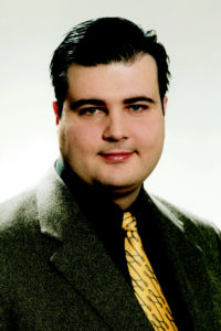 Abbildung 4: Oliver Stoll führte den ersten Linux-PC bei Web.de ein - an seinem Arbeitsplatz.