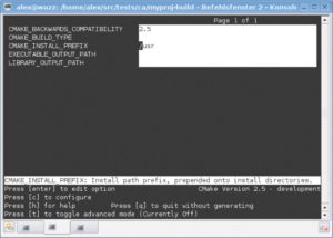 Abbildung 4: Das Curses-Interface »ccmake« beim Editieren der Cachevariablen. Mit dem Frontend lässt sich bequem die Cmake-Projektkonfiguration verändern. 