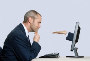 Abbildung 2: Die Forderung nach Herausgabe von Informationen ist nicht immer eindeutig geregelt. Verschiedenen Tatbeständen sind unterschiedliche Verpflichtungen zur Datenweitergabe zugeordnet. (Bild: © Fotolia, Yanik Chauvin)