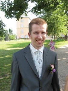 Abbildung 1: Raphael Hertzog bewirbt sich als einer von acht Debianern um das Amt.