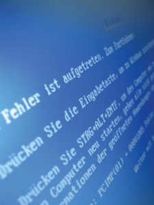     Abbildung 2: Online-Durchsuchungen per Spyware werden vermutlich auch Unschuldige treffen und &ndash; illegalerweise &ndash; Schaden anrichten.    (Bild: © Nortys, Photocase.com)  