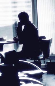 Abbildung 1: Der typische Datenklau ist männlich, zwischen 40 und 50 und schon länger im Betrieb.
