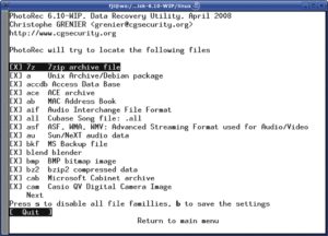 Abbildung 2: Photorec erkennt und rekonstruiert viel mehr Dateitypen, als sein Name vermuten lässt. Dank seines Text-Interface ist das Konsolentool recht gut bedienbar. Es setzt voraus, dass Reste des Dateisystems vorhanden sind.