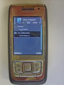 Abbildung 5: Dank Syncml bleibt auch das Mobiltelefon synchron zum zentralen Adressbuch.