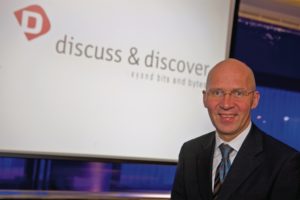 Abbildung 3: Klaus Dittrich, Geschäftsführer der Messe München, erläutert das Konzept der Discuss and Discover als Nachfolger der eingestellten Systems.