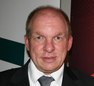 Stefan Engel, Regionaldirektor für das DACH-Gebiet und Geschäftsführer von Acer Deutschland, bezifferte Acers Marktanteil am Umsatz mit Netbooks und Notebooks weltweit auf ungefähr 75 Prozent und in EMEA auf etwa 60 Prozent in den dritten Quartalen der Jahre 2008 und 2009.
