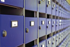 Abbildung 1: Dass eine Rechnung in schriftlicher Form im Briefkasten landet, gilt bei Providern als eine Ausnahme, die der Kunde auch kaum einfordern kann. (Bild: © jameek, Photocase.com)