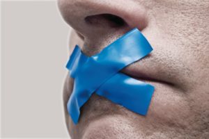 Abbildung 2: Verträge am Telefon sind unter Geschäftsleuten in der Regel bindend. (© paxi, Fotolia.com)