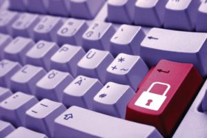 Abbildung 3: Die feste Bindung von Hardware und Software durch vorinstallierte Systeme ist für den Benutzer nur schwer auf legalem Weg zu lösen. (Bild: © Gernot Krautberger, Fotolia.com)