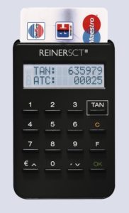 Abbildung 3: Tan-Generatoren wie der Tanjack von Reiner SCT erzeugen Transaktionsnummern on Demand aus dem Schlüssel einer EC-Karte und verhindern so, dass sie Phishern in die Hände geraten.
