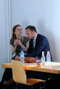 Mark Shuttleworth als "ganz normaler Gast" beim Desktop Summit.