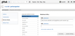 Abbildung 3: Der Webhook auf Github schickt eine Nachricht an einen beliebigen Webserver, falls Änderungen am Repository erfolgen.