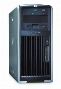 Die xw9300 steuert bis zu vier Displays gleichzeitig beschleunigt an. Quelle: HP