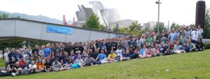 Die Teilnehmerinnen und Teilnehmer der Akademy 2013 in Bilbao ((C) Knut Yrvin)