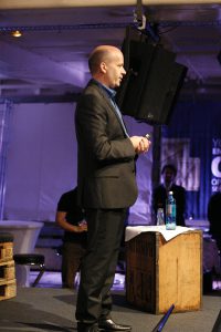 OX-CEO Rafael Laguna bei seiner Keynote.