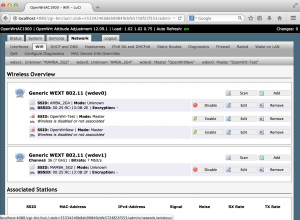 Abbildung 4: Komplett übers Webinterface konfigurierbar präsentieren sich die vielen Interfaces und Serverdienste unter Open WRT. Doch derzeit ist die Software-Auswahl noch etwas dünn.