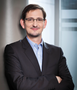 Abbildung 4: Auch Red Hats Vizepräsident und General Manager für Central Europe, Brian Cornell, ist von der Bedeutung überzeugt, die Containerlösungen wie Docker für Devops haben.