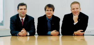 Abbildung 5: Ex-Vorstand der Suse Linux AG (v.l.n.r.): Johannes Nussbickel, Roland Dyroff, Dirk Hohndel.