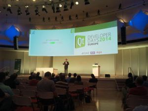 Kdab-Mitarbeiter Wolff stellt das neue Qt-Webchannel-Modul vor.