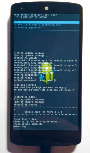Abbildung 6: Nach der Installation von Cyanogenmod bietet das Clockwork-Mod-Recovery an, die Rootrechte einzustellen.