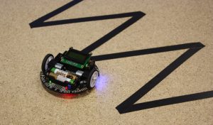 ...aber auch einen Parcours für autonome Mini-Roboter.