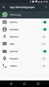 Abbildung 5: Whatsapp unerwünschte Berechtigungen zu entziehen, erweist sich unter Android 6.0 als ein Kinderspiel.