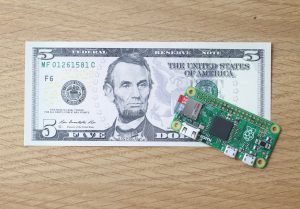 Der 5-Dollar-Winzling Raspberry Pi Zero im Größenvergleich (Quelle. raspberrypi.org)