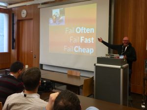 Johann-Peter Hartmann bei seiner Keynote. Quelle: Heike Jurzik