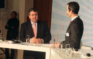 Abbildung 6: Wirtschaftsminister und Vizekanzler Sigmar Gabriel (SPD) will mit dem von seiner Behörde veranstalteten IT-Securityforum Kompetenz in Sachen IT-Sicherheit zeigen.