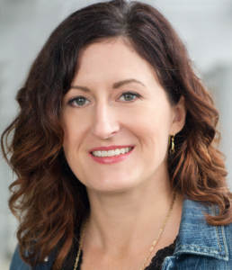 Rikki Endsley arbeitet als Community Manager und Redakteurin bei Opensource.com. Sie hat 2016 den O'Reilly Open Source Award erhalten. Zuvor war sie als Community Evangelist bei Red Hat tätig; als Community Manager für die USENIX Association; als Associate Publisher bei "Linux Pro Magazine", "ADMIN" und "Ubuntu User."