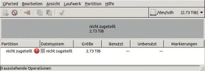Abbildung 2: Gparted erkennt unpartitionierte 3-GByte-Platten auf Anhieb, anders als Fdisk und Cfisk. Um sie zu nutzen, muss der Admin nun eine GPT anlegen.