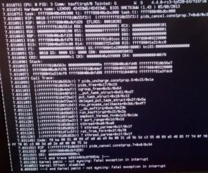 Abbildung 6: Der Backtrace-Teil eines Crashs beim Booten mit Kernel 4.4-rc3. Die Version 4.4-rc5 ließ sich wieder einwandfrei hochfahren.