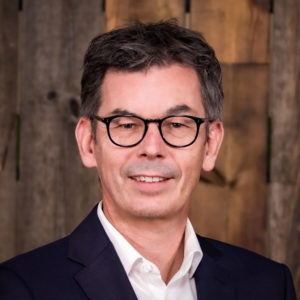 Abbildung 1: Markus Bollig vom VdA pl&auml;diert f&uuml;r eine Schnittstelle. Quelle: VdA