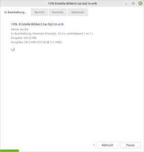 Abbildung 10: Während des Archivierens von Inhalten hält Sie Peazip auf dem Laufenden.