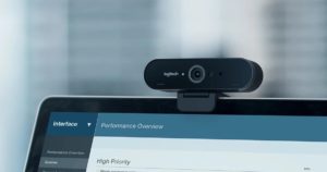 Abbildung 5: Absurd, aber nicht zu &auml;ndern: Wer einen Laptop mit IPU6-MIPI-Chip von Intel hat, f&auml;hrt mit einer externen Webcam deutlich besser als mit jeder Treiberbastelei am System. Quelle: Logitech