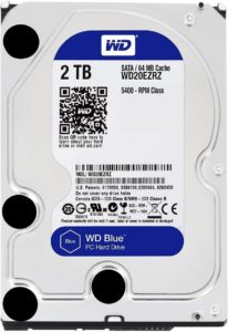 Abbildung 3: Die Blue-Serie von Western Digital umfasst eine Reihe solider Festplatten für Desktops. In NAS-Geräten haben diese Disks allerdings nichts zu suchen, denn ihnen fehlt die Eignung für den Dauerbetrieb. Quelle: Western Digital