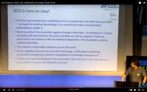 Abbildung 3: Kurt Garloff erkl&auml;rt die Zukunftspl&auml;ne f&uuml;r SCS beim Summit der Open Source Business Alliance&nbsp;2023.