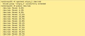 Abbildung 3: Mithilfe des Kommandos »pvmove« lassen sich Extents auf bestimmte Devices verschieben.