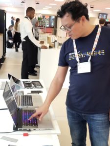 Abbildung 2: Yuning Liang warb für RISC-V-Geräte von DeepComputing und Framework. Quelle: Uli Bantle / Computec Media GmbH